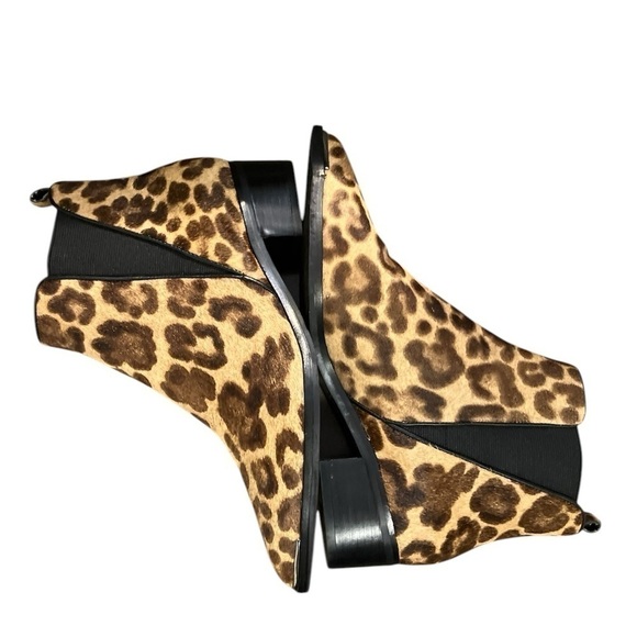 Marc Fisher Mlyalely Leopard Calf Hair Pointed Toe Chelsea Boot Pull On Size 6 M - Picture 7 of 12